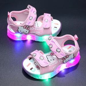 2024 여름 새 아기 소녀 Led 가벼운 샌들 귀여운 헬로 키티 어린이 캐주얼 신발 Anti-slip 어린이 해변 신발 야외 신발