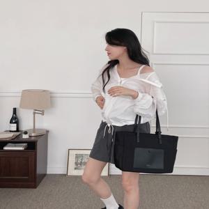[헤지스 액세서리]  HIBA5E952BK [선물추천][라잇백] 블랙 심플 포켓 나일론 탑집 쇼퍼백