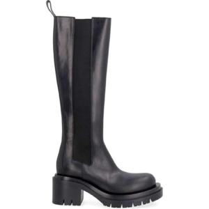 BOTTEGA VENETA 카프스킨 첼시 러그 부츠 302146