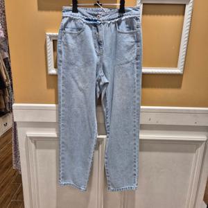 [BCBG] 비씨비지 여름25 쏠트 워싱 데님 B5B4P359