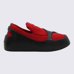 살바토레 페라가모 스니커즈 766299021271006 BLACK RED