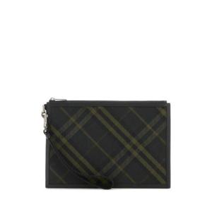 BURBERRY 자수 캔버스 클러치 8098461 C1479