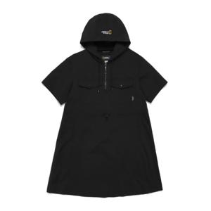 내셔널지오그래픽 N242WOP980 여성 우븐 스트레치 후드 반팔 원피스 CARBON BLACK