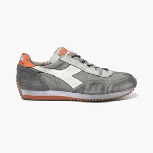 디아도라운동화 KQJ D4153HSP02CGD 이큅 H 더티 스톤워시 에보 DARK GREY