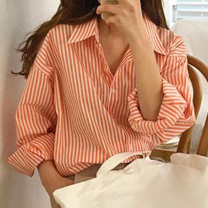 [끌레아]상큼한칼라 세로줄무늬 오버핏 긴팔셔츠 블라우스 여성 만능코디 루즈핏 베이직 긴팔 셔츠 남방