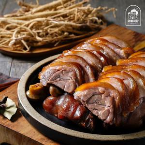 [APP전용] 백만유튜버 족발세트 (황기순살족발300g 2팩 + 비빔막국수 1팩 + 새우젓 2봉)