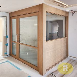 ㄱ자중문 파티션 비대칭양개스윙 우드 투명+모루세로강화유리