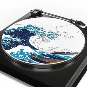 TEMU 1개 RSHUBINO 12인치 비닐 레코드 턴테이블 매트, 대형 웨이브 프린트 –! DJ 및 노래방 애호가를 위한 미끄럼 방지, 정전기 방지 플래터 패드, 생생한 파란색과 흰색의 해양 디자인, 턴테이블 안정성 매트 | 장식용 플래터 패드 | 정전기 방지 매트