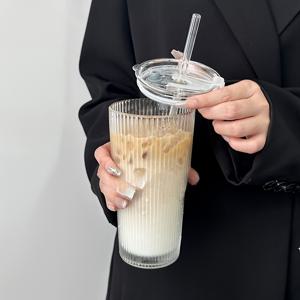 TEMU Ins Style 리브드 유리 텀블러, 그물 및 뚜껑 - 아이스 아메리카노 및 라떼 음료를 위한 고급 유리 물 컵, 내구성 있는 음료 유리 컵 세트
