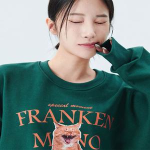 크러쉬 샤우트캣 맨투맨