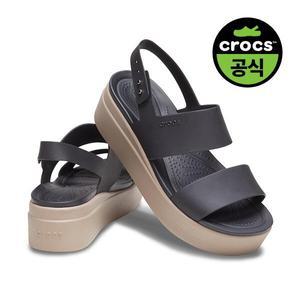 [크록스][공식] 여성 BROOKLYN LOW WEDGE BKM (25SWSD206453)