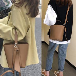 [지아네세탁소] 통스퀘어백 토드백 크로스백 여성가방