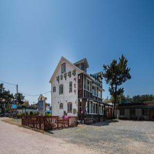 [충남 펜션] 태안 몽산포메모리펜션 (태안,안면도,서산)