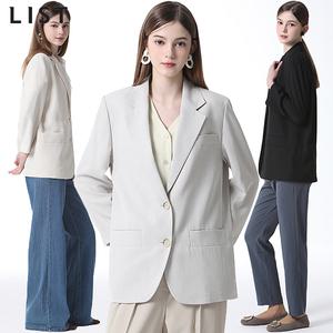 [리스트(LIST)] 백 슬릿 투버튼 7부 재킷 (택가격: 248000원)