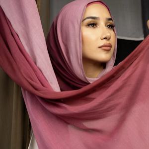 여성 빅 사이즈 그라디언트 코튼 레이온 주름 Hijab 스카프 레이디 고품질 랩과 Shawls Musulman 머리띠 이슬람 Turban