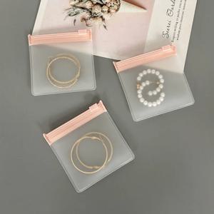 50pcs 작은 핑크 지퍼 쥬얼리 스토리지 파우치 액세서리에 대 한 서리로 덥은 보석 포장 가방 매력 비즈 선물 소매 디스플레이