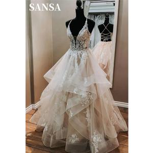 Sansa 화이트 v 넥 فساتين السهرة 레이스 자수 Tulle Vestidos De Noche 맞춤형 민소매 푹신한 다층 댄스 파티 드레스