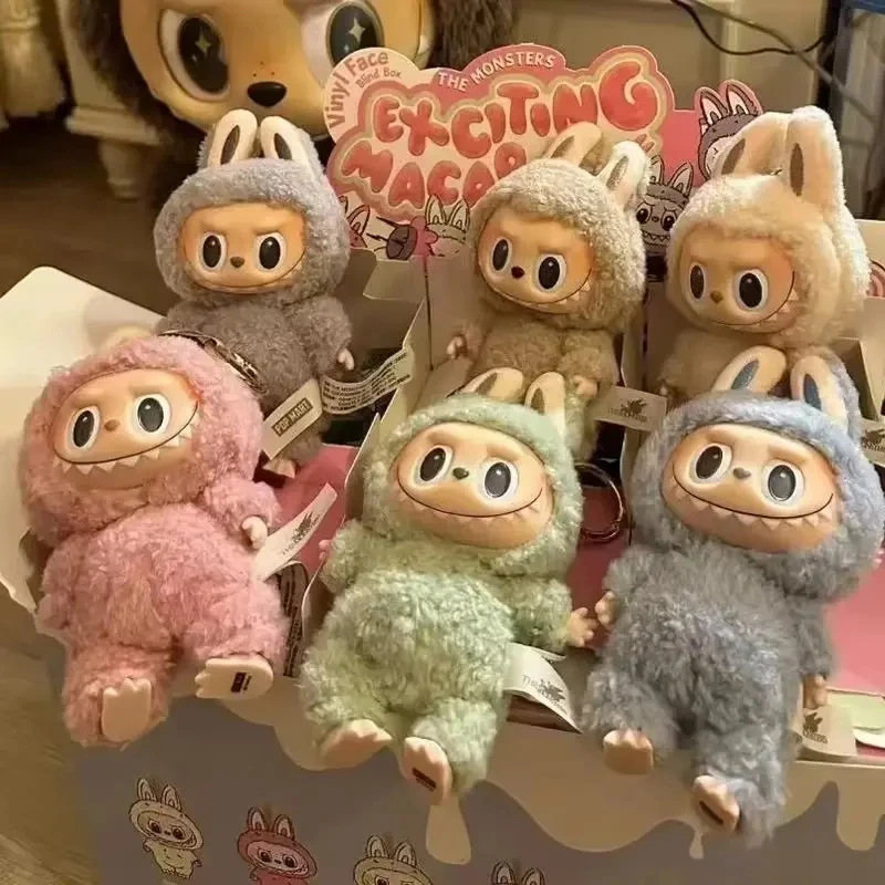 Labubu 시리즈 블라인드 박스 애니메이션 피규어 펜던트 무리 모델 장난감 Kawaii Monster Replica 열쇠 고리 장난감 크리스마스 선물