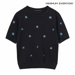 정상가:59,000원 ㅣ [미니멈 에브리데이]플라워 자수 반팔 니트 (EB2KT029D)