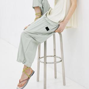 yoyoyoy [여성][최초가 219000원]턱 스트링 카고 플리츠 팬츠_라이트민트-AJ06WNPSL01LT1