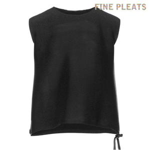 [FINE PLEATS] 피네 플리츠 민소매 스트링 탑 블랙