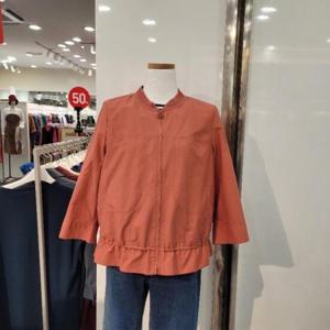 크로커다일레이디 H 니트카라로 케쥬얼한 점퍼 CLDFJP102