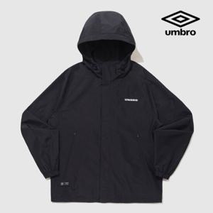 [엄브로] 에센셜 플러스 후드형 바람막이 자켓 UQ121CJK16 BLK