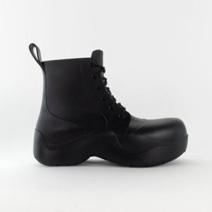 보테가베네타 남성 앵클 레인 부츠 러버 슈즈 BLACK 블랙 716201V00P01000