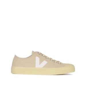 Veja Sneakers PL0120568BX