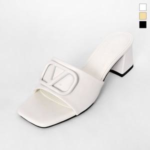 미르바네스슈즈 사각포인트 미들힐 샌들_6.5cm