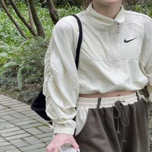 나이키 바람막이 빅스우시 우븐 크롭 자켓