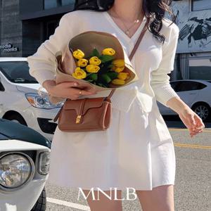 [단독] [????시즌오프] [당일발송/6천장돌파][크롭가디건/브이넥니트][MNLB] 모어 소프트 베이직 브이넥 니트 가디건