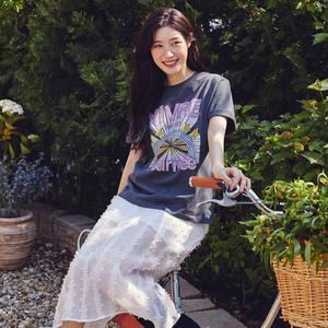 [온앤온](강남점)[차콜66예약/7월8일 순차발송][정채연 착용]비비드 아트웍 티셔츠 NEW5ME335