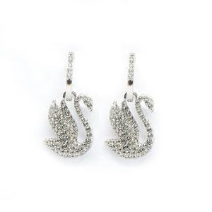 스와로브스키 Iconic Swan 드롭 귀걸이 5647545