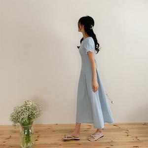(가볍고시원한/군살제로핏/겹소매포인트/휴가룩) 벤루아 보트넥 스트랩 핀턱 플레어 롱 원피스 여름 썸머 op16075