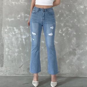 여자 썸머 쿨 스판 히든밴딩 디스트로이드 9부 부츠컷 청바지 핏이 예쁜 구제 데미지 데님팬츠