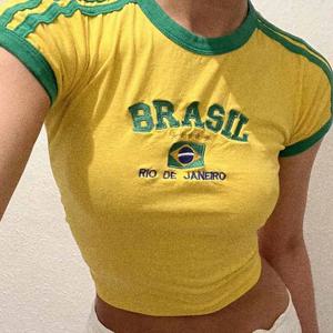 Womens Aesthetic BRASIL 편지 인쇄 티셔츠와 반바지 정장, 빈티지 그런지 반소매 베이비 티셔츠, 여름 자르기 탑 Y2k 옷
