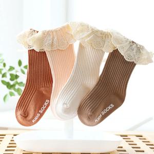 Lawadka 신생아 아기 소녀 양말 레이스 아기 무릎 양말 소녀를위한 안티 슬립 코튼 양말 공주 긴 가을 겨울 스타킹 0-3T