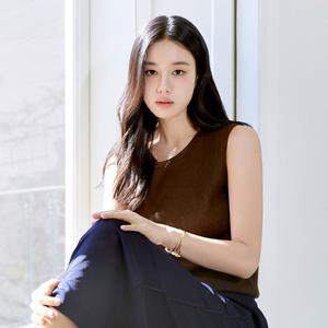 셀렙샵 에디션 25SS 크로쉐 슬리브리스 니트 3종