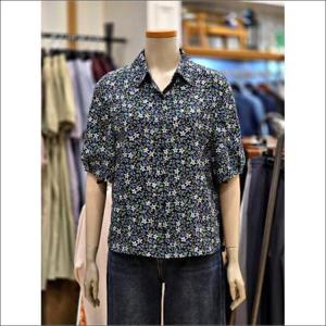 BCBG 세이브존02 플로럴 카라 블라우스 B5B4B423