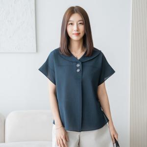 엄마옷 마담4060 고슬고슬 심플 빅카라 브이넥 블라우스-ZBL2507035-