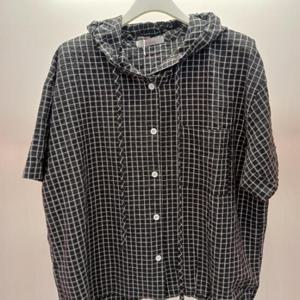 Latium HC06 품넉넉한 지지미 느낌 앞오픈 후드 반팔 체크 점퍼형 면셔츠블라우스 T2523bl47B