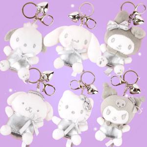 산리오 실버 하트 인형 키링 헬로키티 시나모롤 쿠로미 마이멜로디 포차코 폼폼푸린 8cm