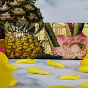 영국왕립식물원 KEW GARDEN 파인애플앤핑크로터스 비누바