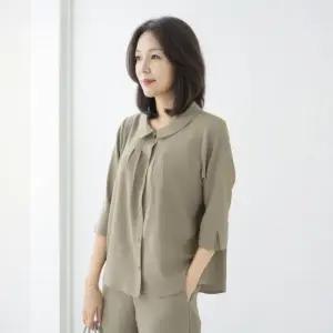 엄마옷 마담4060 자벨핀턱무지블라우스여성 여름블라우스 -ZBL2507086-