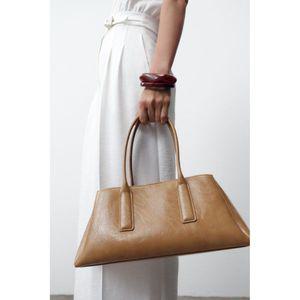 [국내배송]자라 ZARA 크랙 효과 시티백891789