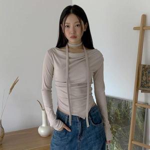 [다잇템]여성 잔주름 사선커팅 목도리 슬림 티셔츠