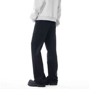 남성 댄디한멋짐 배기핏 바지 블랙 부츠컷 데님팬츠 바이브 베이직핏 긴 OOTD1