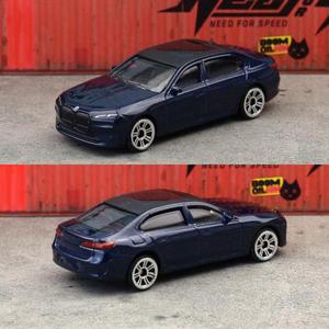 1/72 BMW THE I7 장난감 자동차 모델 CCA MSZ 1:64 다이캐스트 차량 미니어처 프리 휠 컬렉션 Hot Wheels G