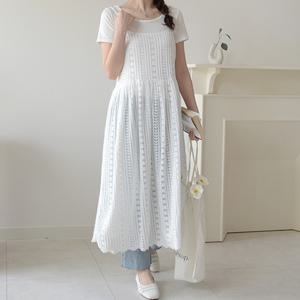 [데일리앤] 슈아 시스루 레이어드 끈나시 원피스 빈티지 플라워 펀칭 레이스 롱 뷔스티에